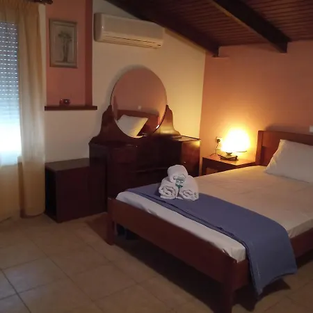 Апартаменты Vaios Place Лутра Ипатис